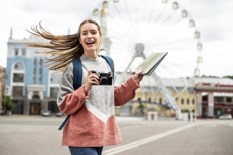 Middlemarch Travel: Passport Photo for NZ Online | Middlemarch NZ